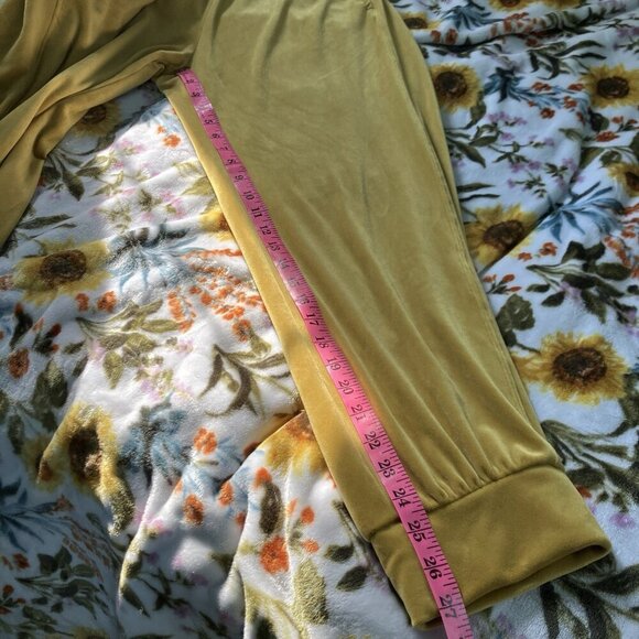 Anthropologie Saturday Sunday Merida Velvet Joggers Womens M Gold - Picture 10 of 11